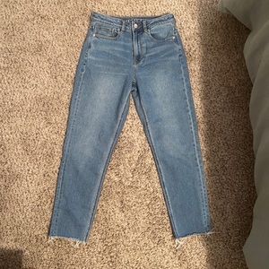 American eagle high rise raw hem comfy mom jeans